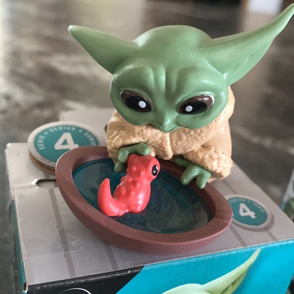 Set of 4 DISNEY Star Wars Series 4 Figures with Boxes - Picture 13 of 15